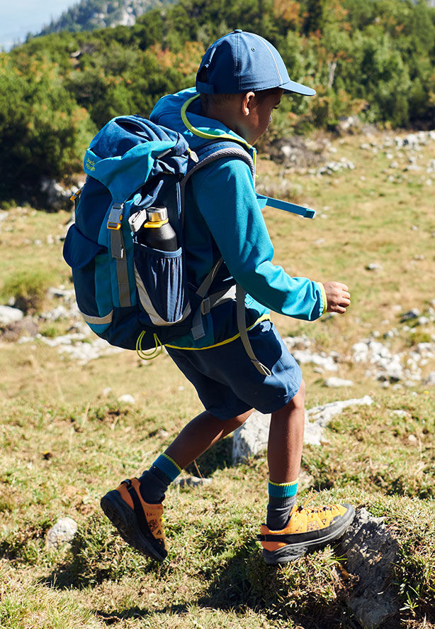 Kids backpacking pack clearance