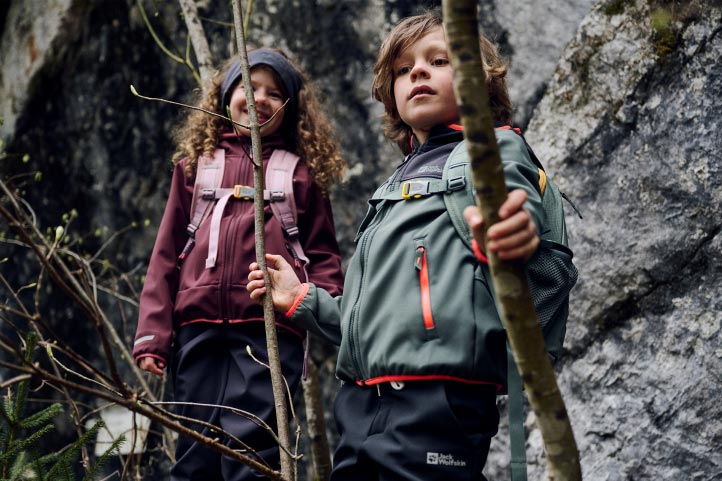 Category image for kids’ softshell jackets