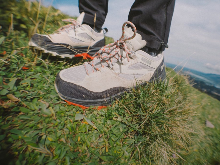 Jack wolfskin footwear store